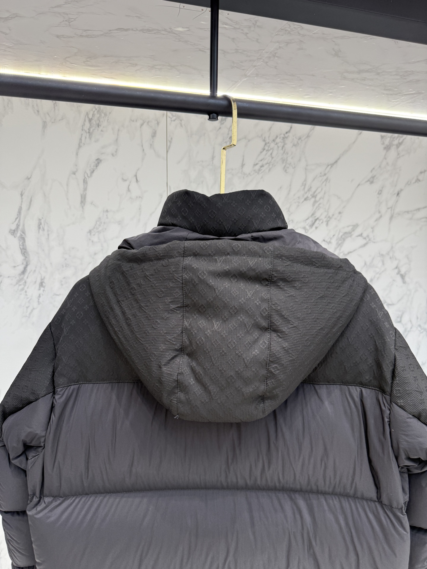 Louis Vuitton 25ss Unisex Winter Jacket Size 46-54