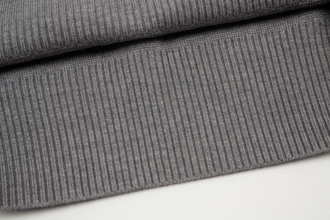 Thom Browne Unisex Sweatshirt Size S-XL