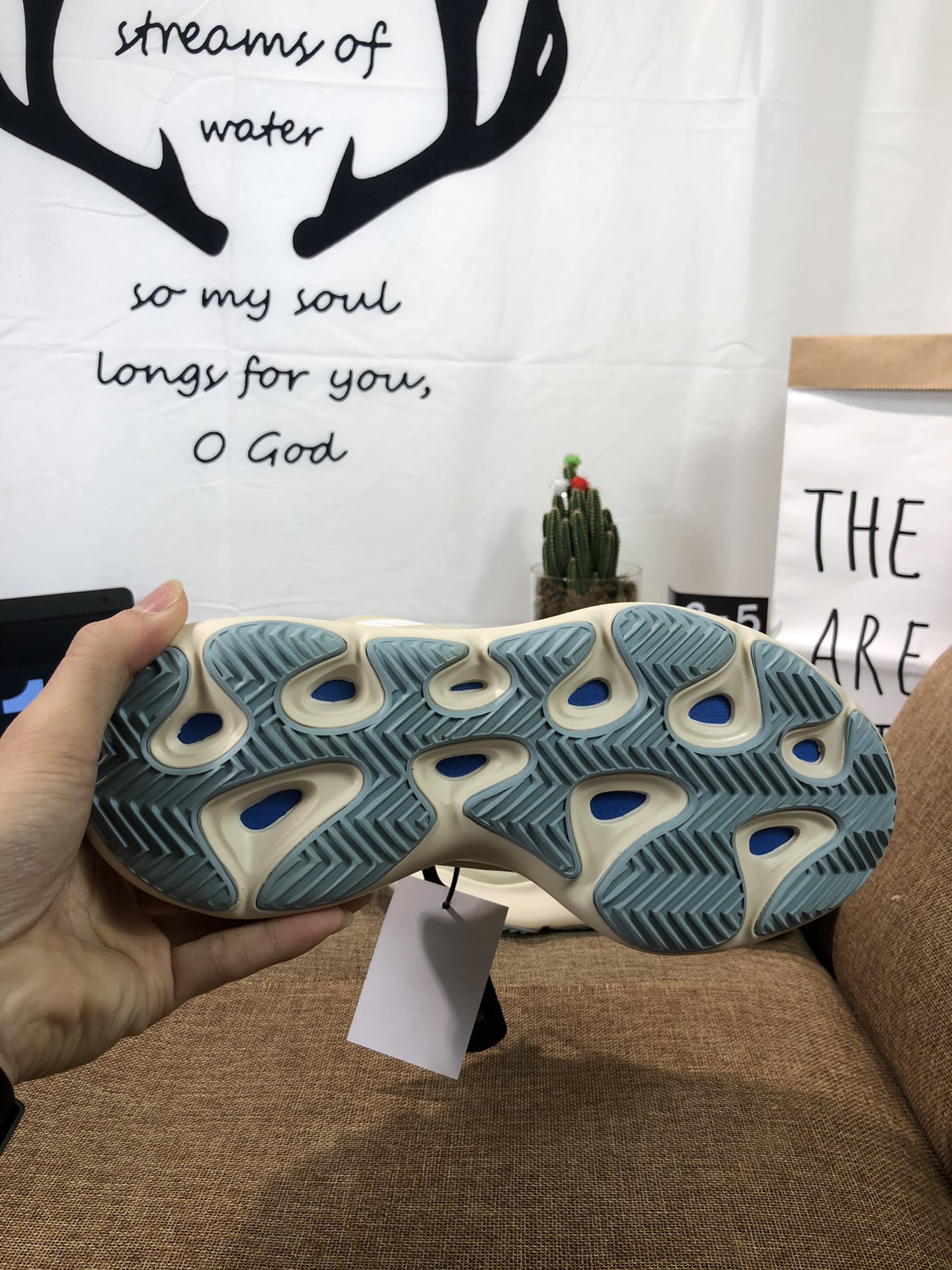 Yeezy 700 V3  Azael  Mens/Women's Sneakers Shoes 36 - 45