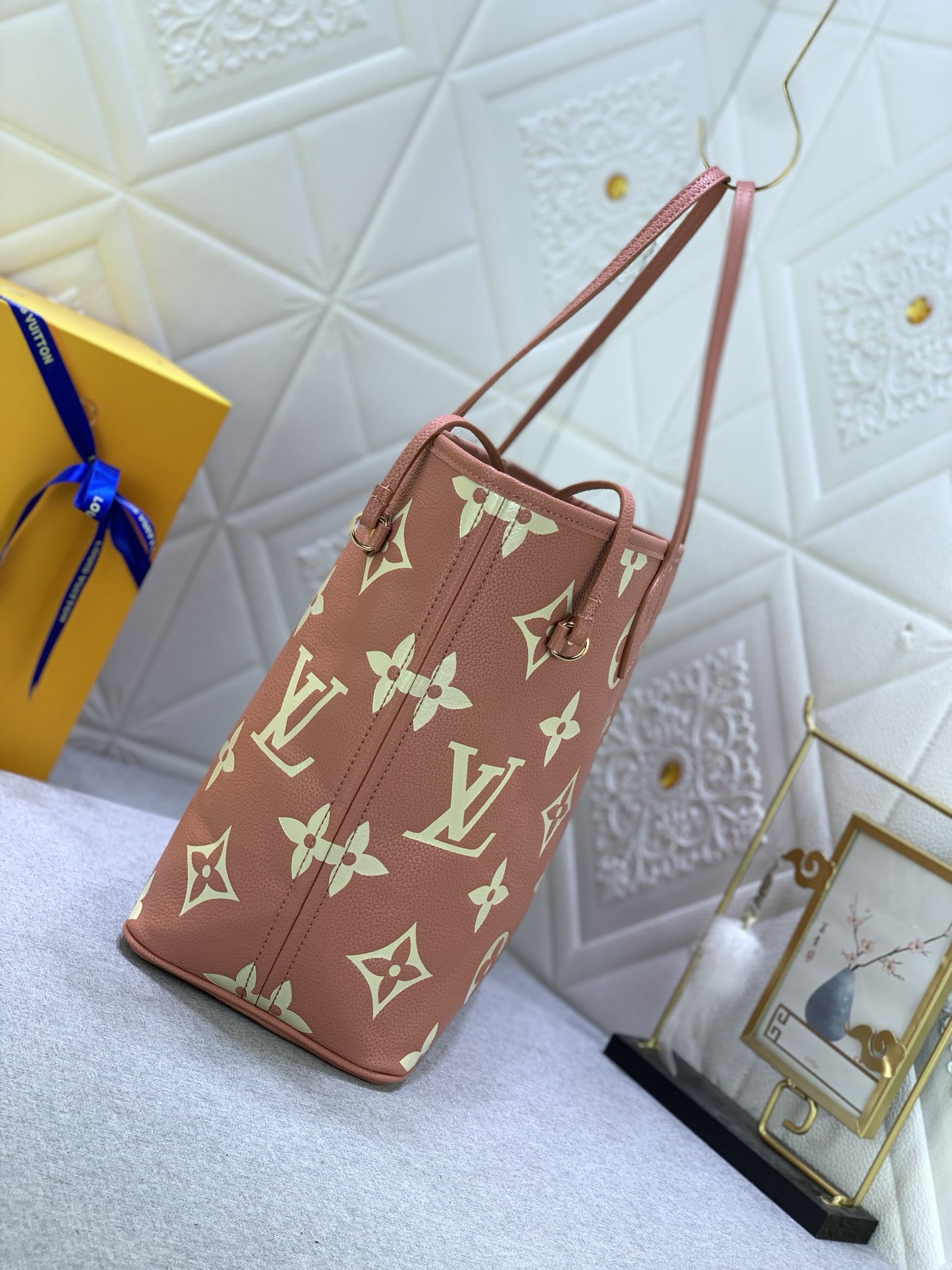 Louis Vuitton Shopping Bags 32*29*17cm
