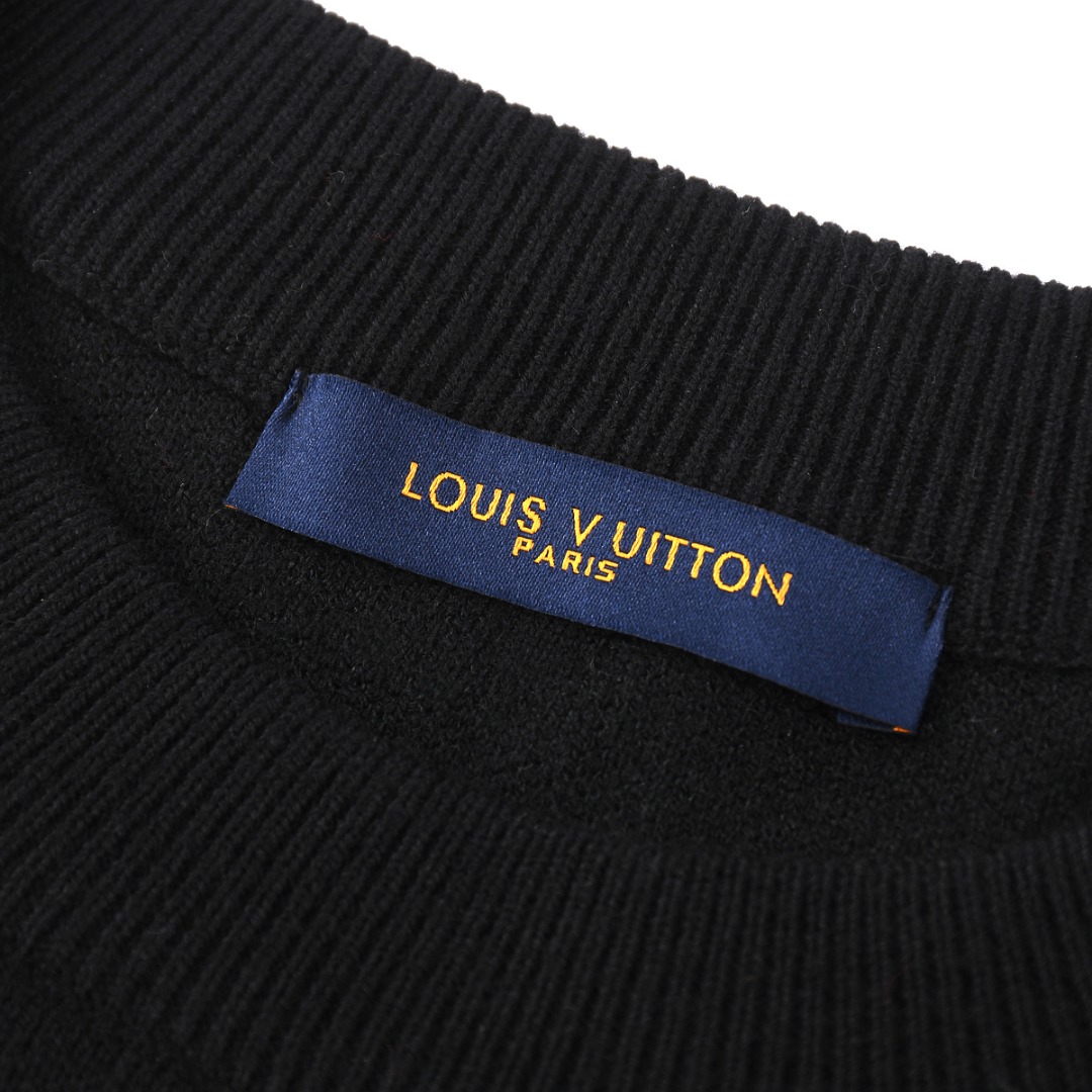 Louis Vuitton Unisex Sweatshirt Size S-XL