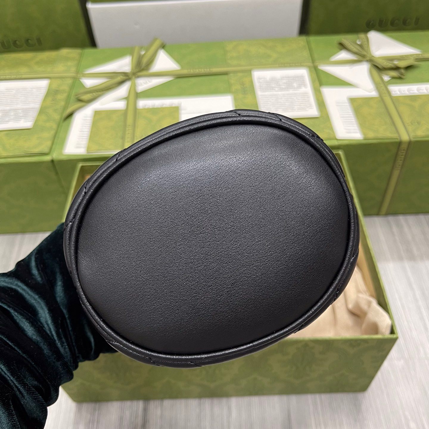 Gucci GG Marmont Bucket Bags For Women Size 17*13cm