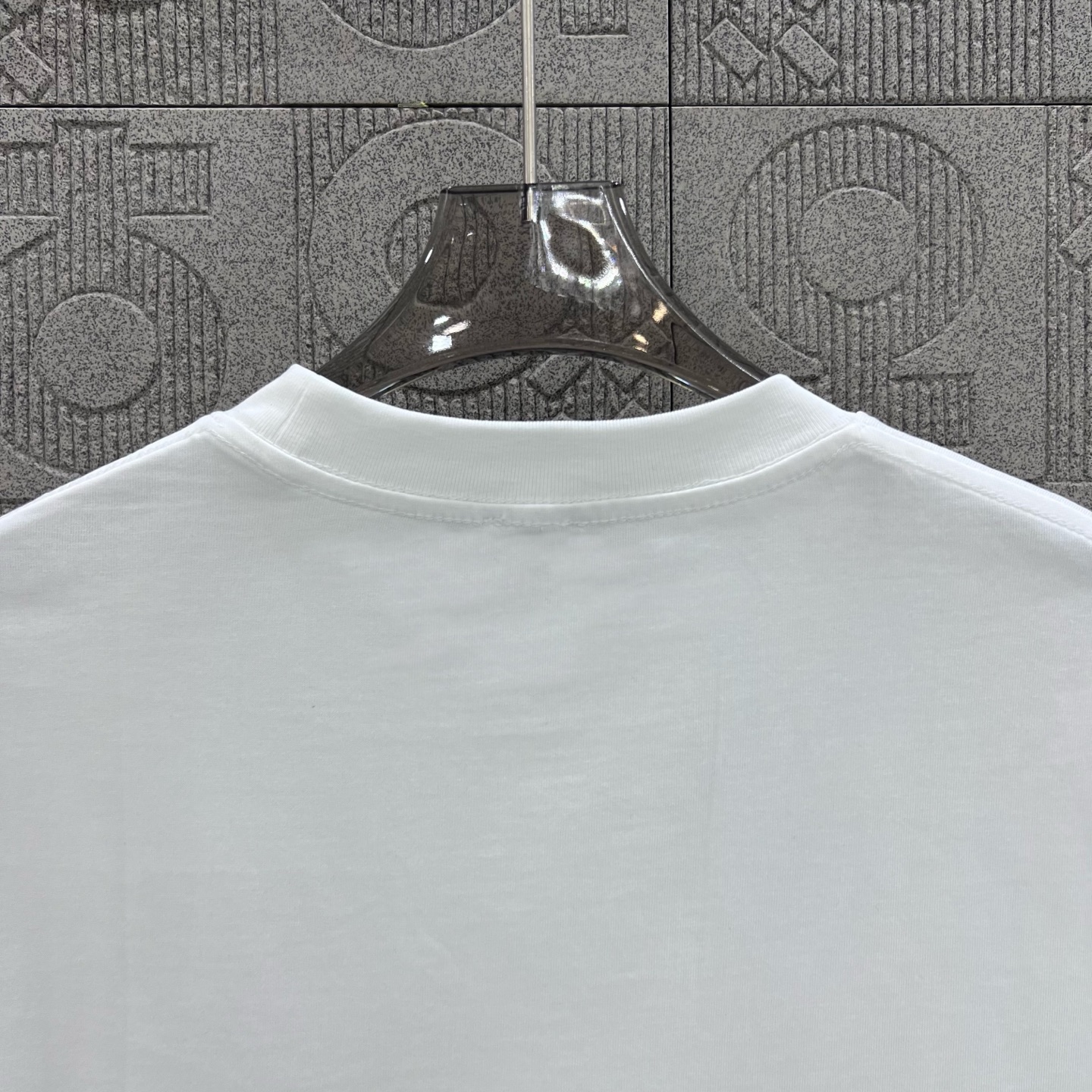 Loewe T Shirt  Embroider Logo Size XS-L