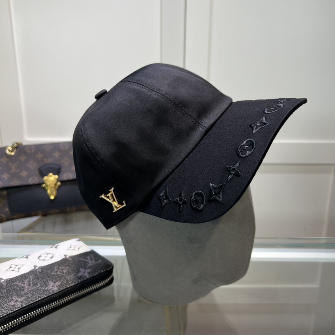 Louis Vuitton Baseball Cap