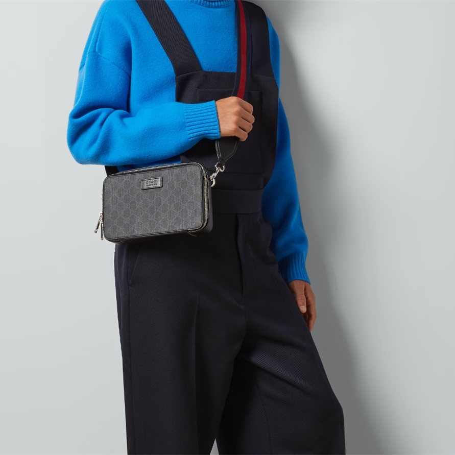 Gucci GG Supreme Shoulder Bags Size 14*22.5*7.5cm