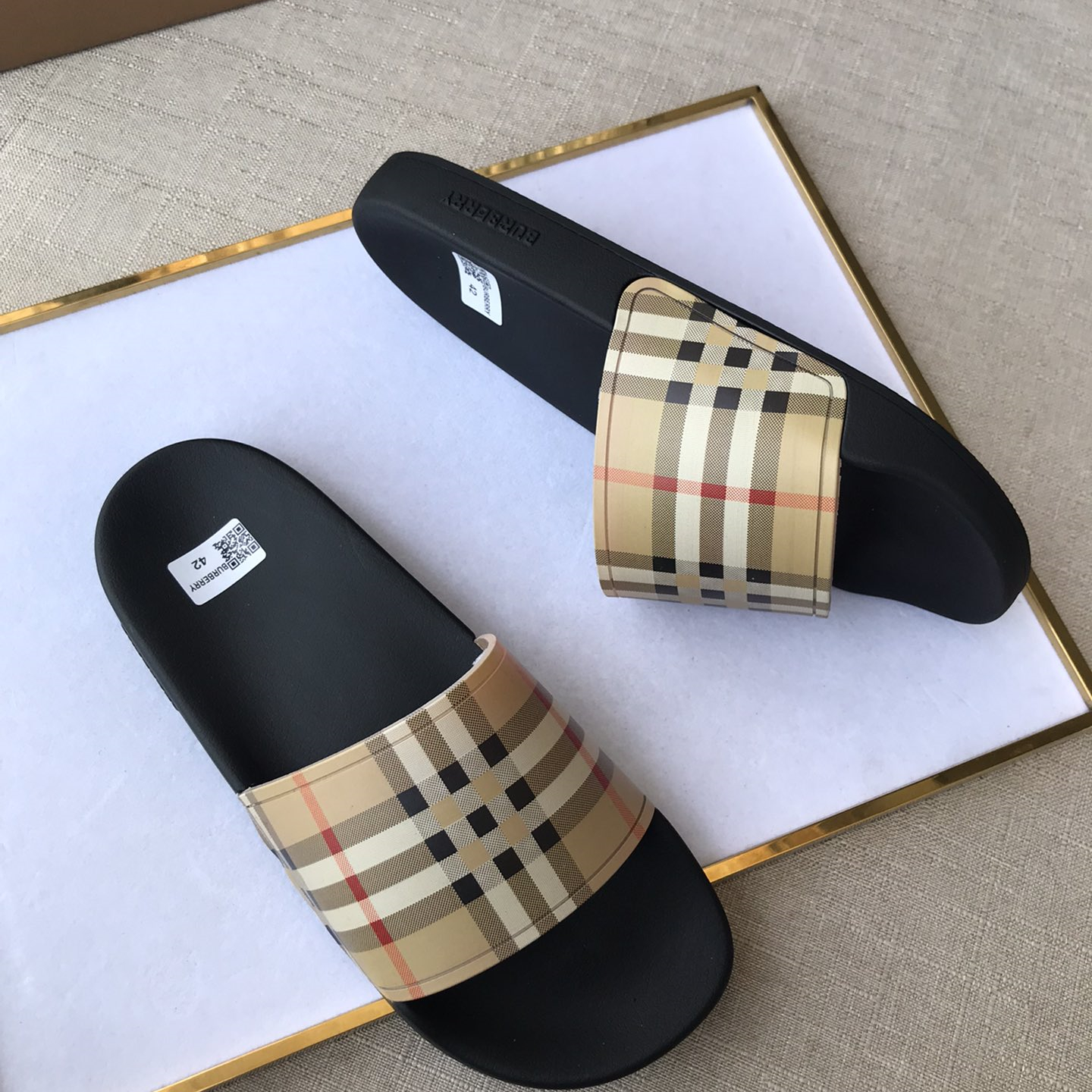 Burberry Mens Women Sandals Gr. 36-46