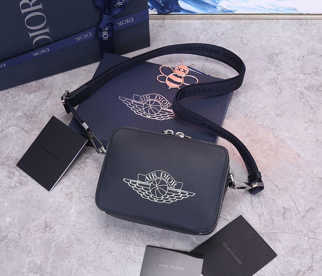 Dior Mens Shoulder Bags 17*12.5*6cm