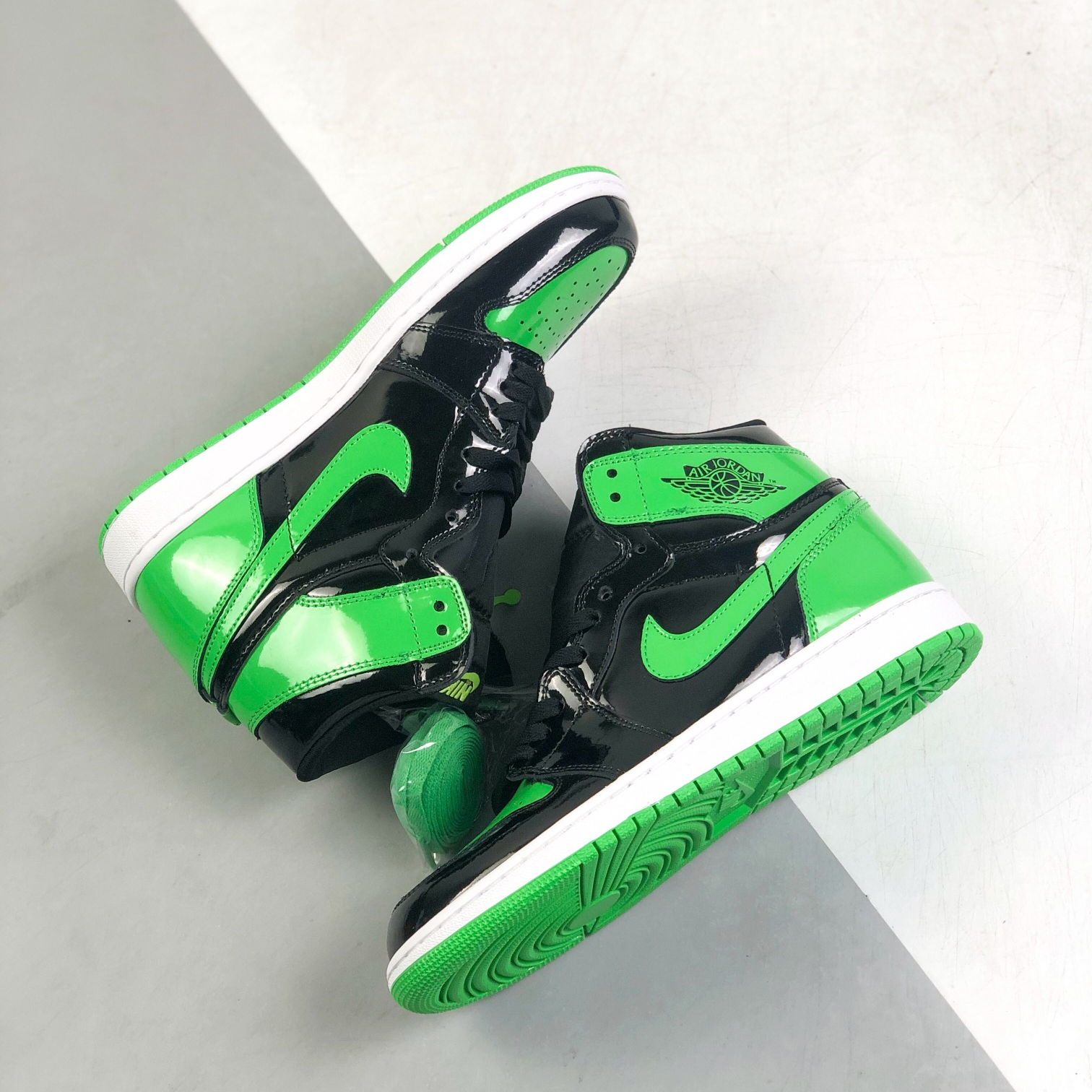 Nike Air Jordan 1 High Top Sneakers Shoes Gr. 36-46