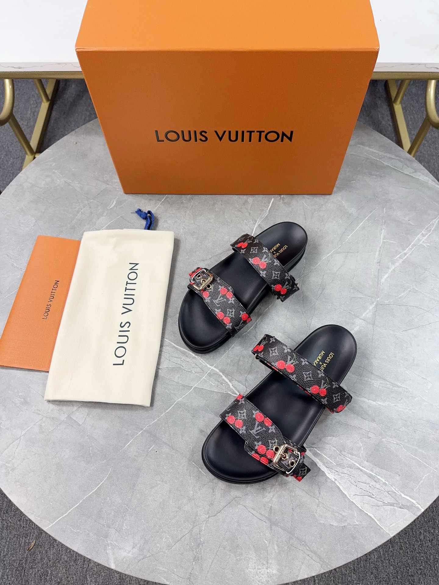 Louis Vuitton Pool Pillow Flat Comfort Slippers Size 36-46