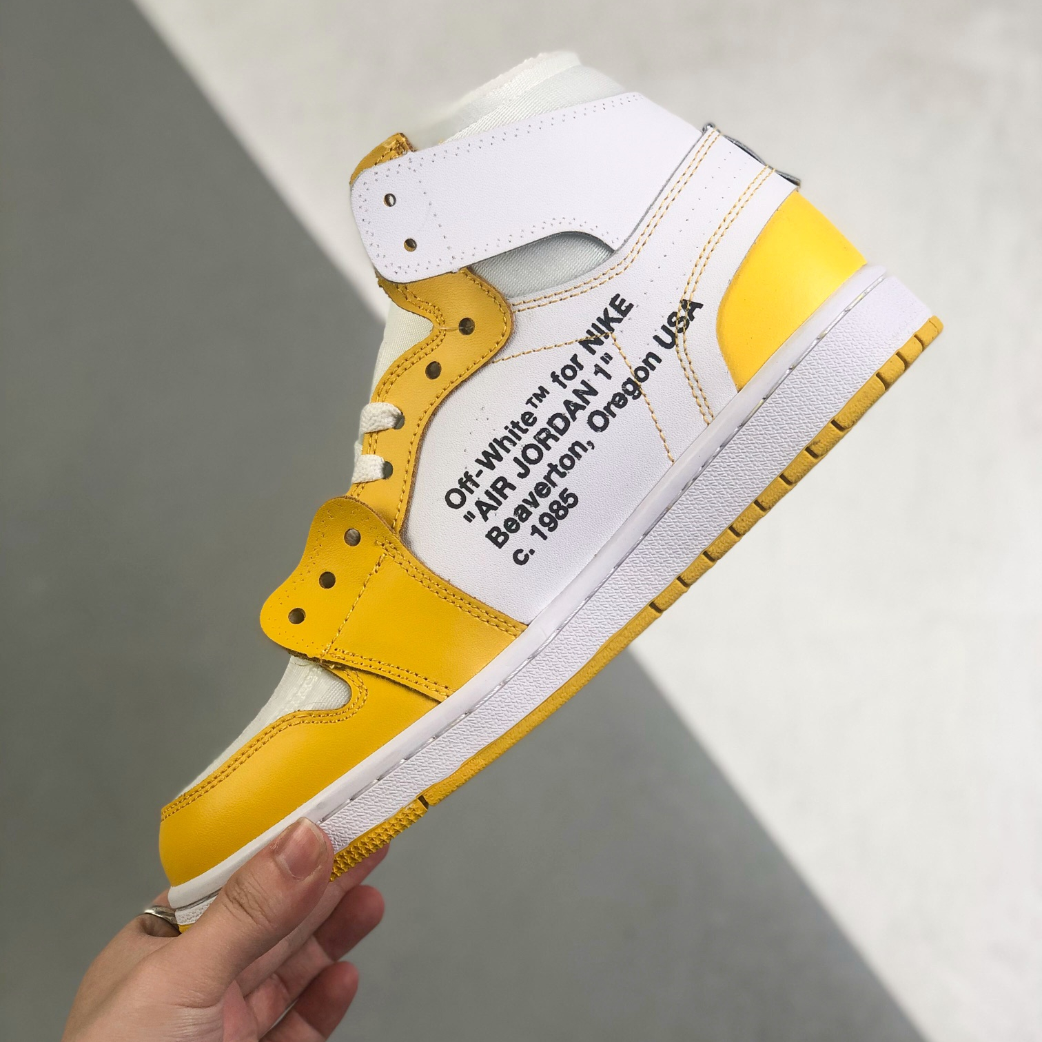 Nike Air Jordan 1 x OFF White High Top Sneakers Shoes Gr. 36-46