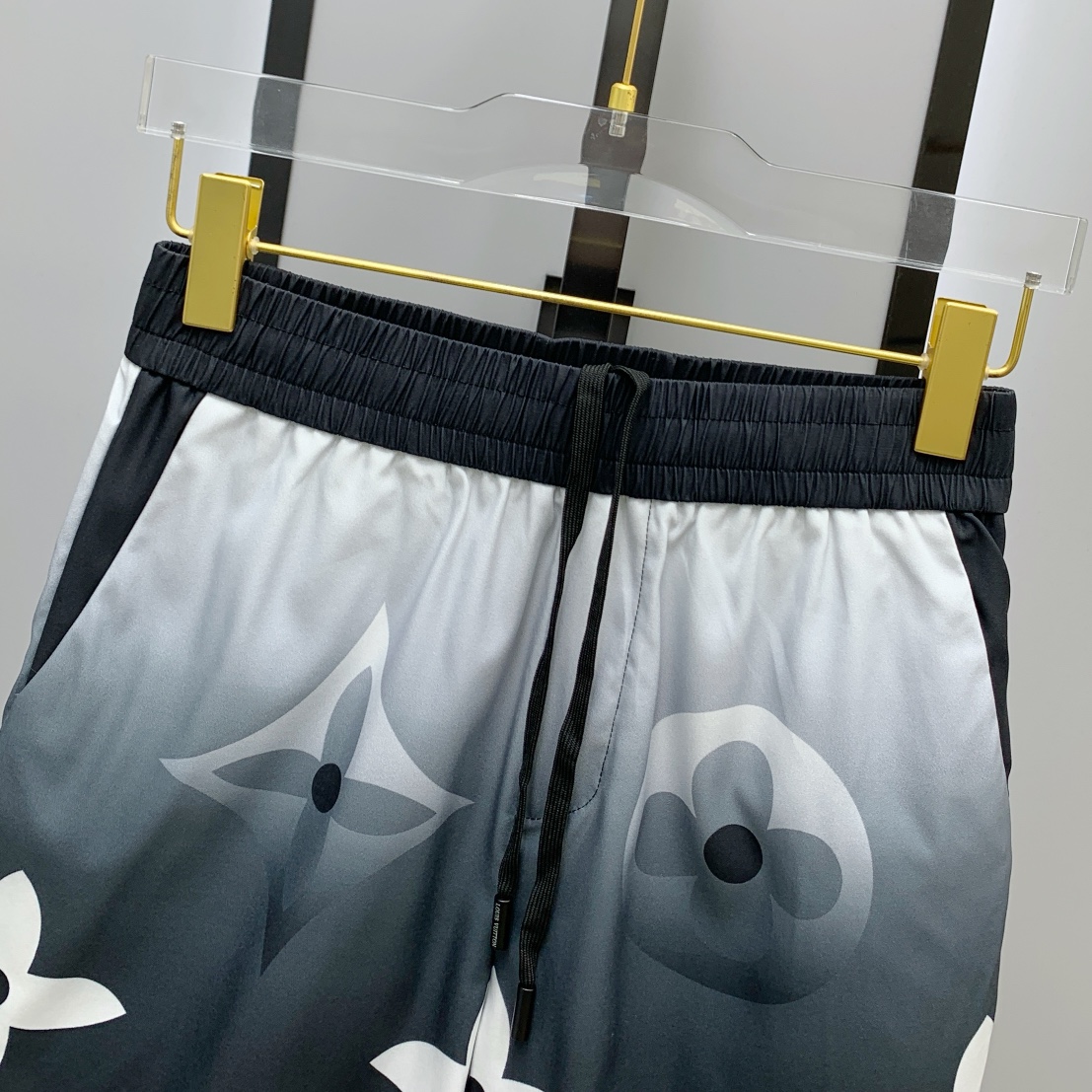 Louis Vuitton Sommeranzug Size M-XXL