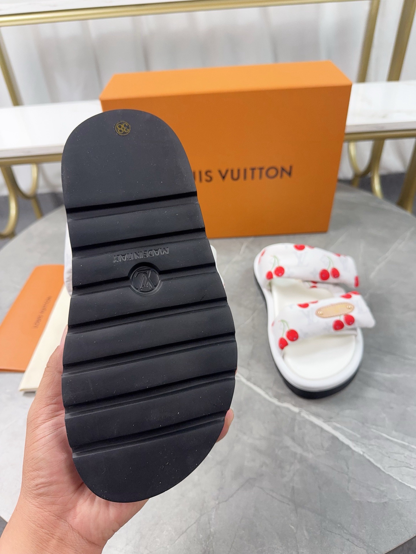 Louis Vuitton Pool Pillow Flat Comfort Slippers Size 36-46