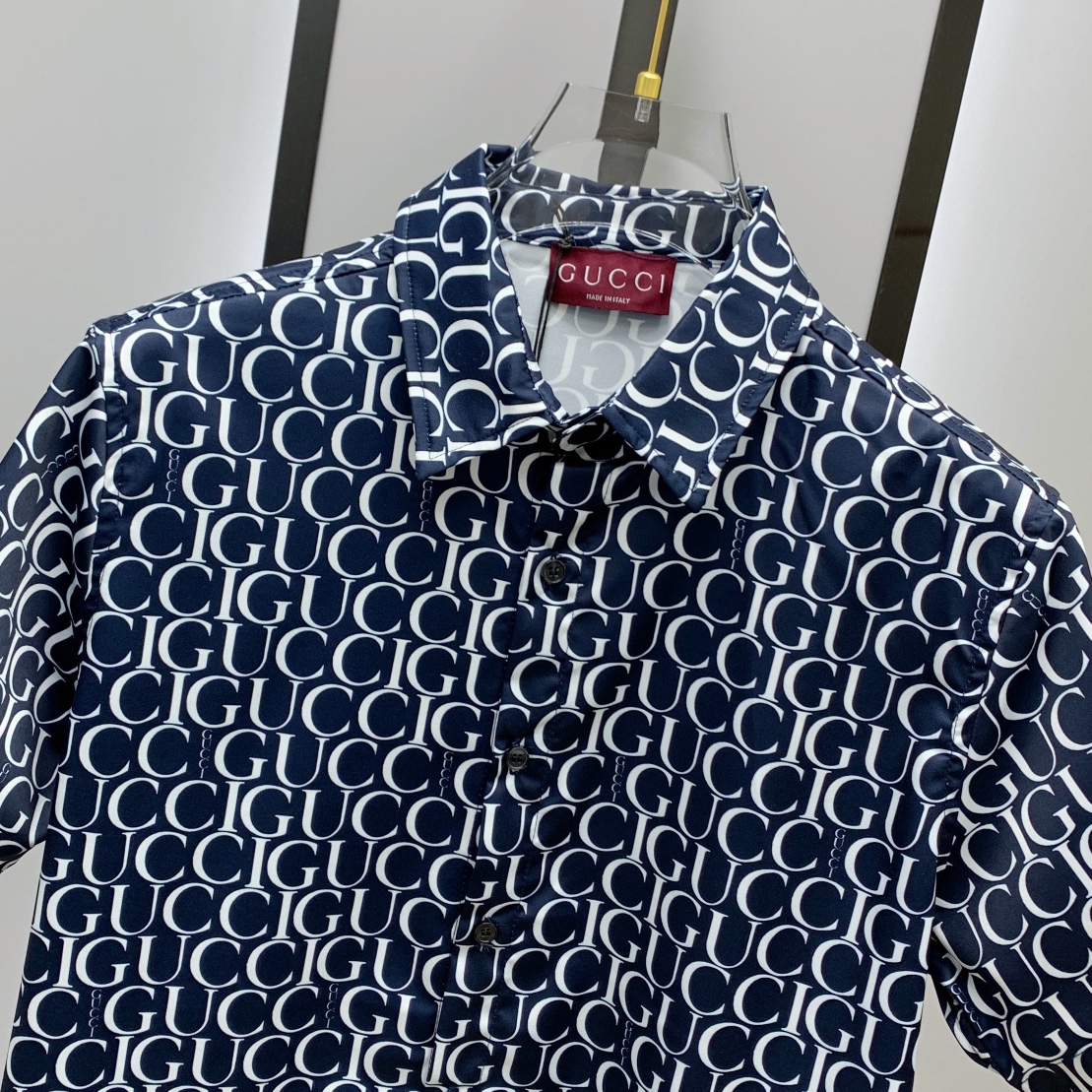 Gucci Sommeranzug Size M-XXL