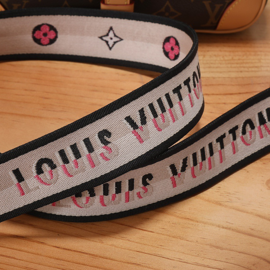 Louis Vuitton M45985 Diane Women Bags Size 24*15*9cm