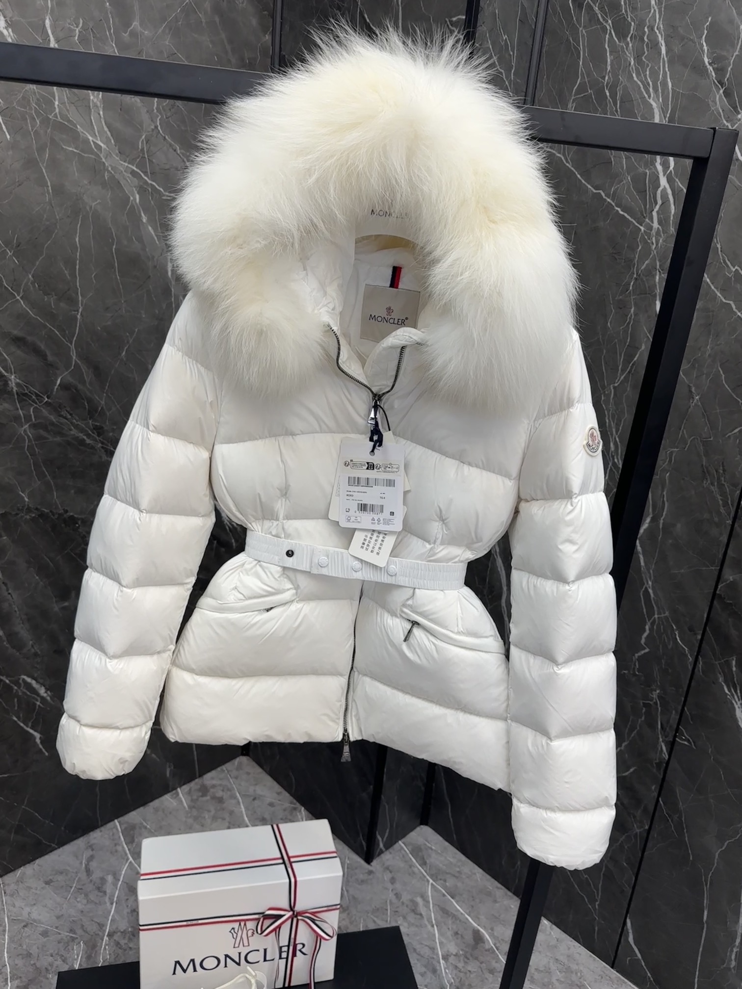 Moncler Boed Women Down Jacket Size S-XL