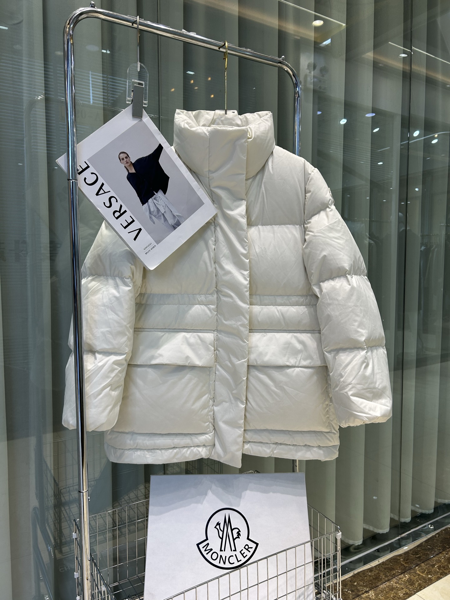 Moncler Women vouglans Winter Jacket Size S-XL