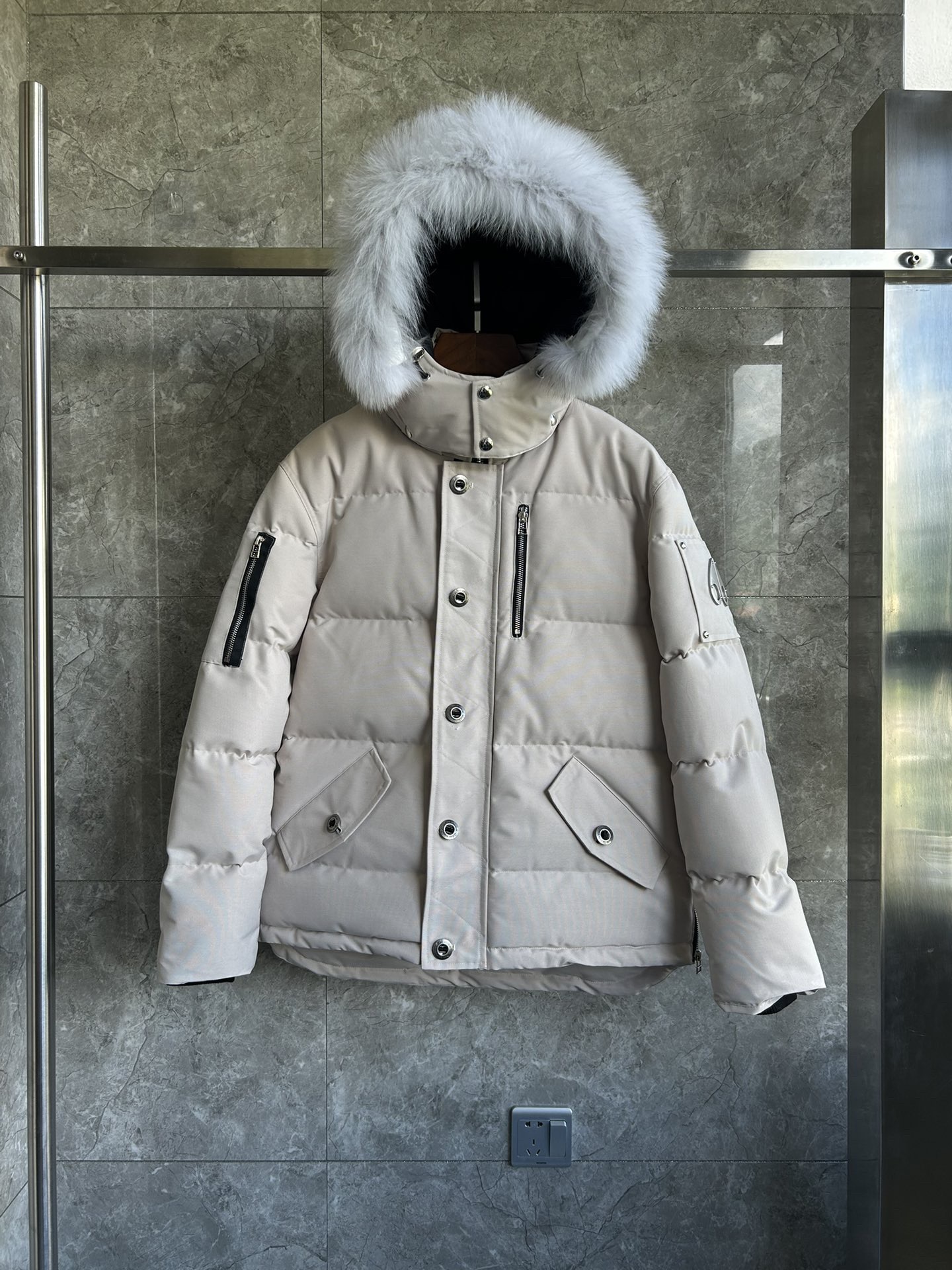 Moose Knuckles 06 Men Winter Jacket Size S-XXL Beige