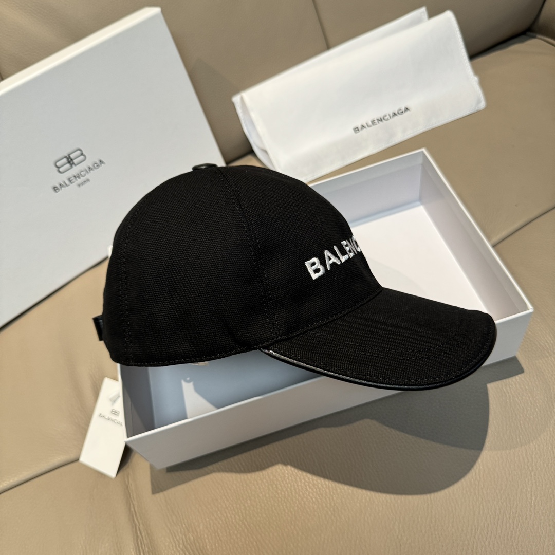 Balenciaga Baseball Cap