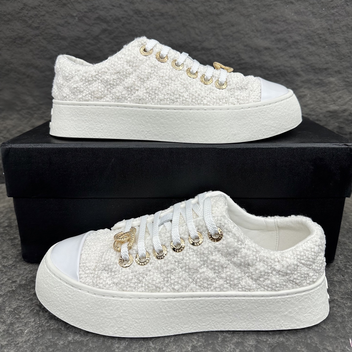Chanel 2025ss Women Sneaker Size 35-40