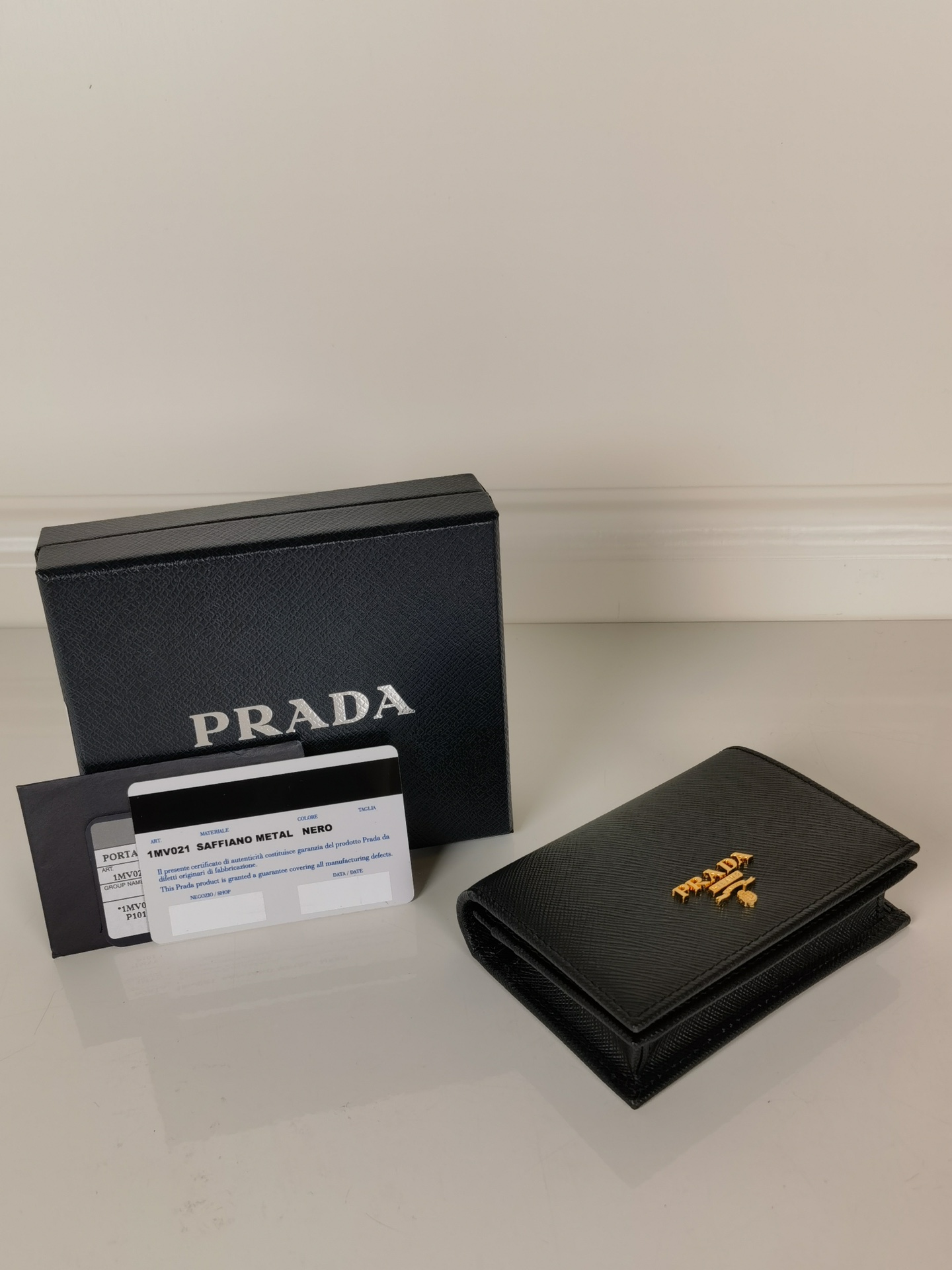 Prada Card Holder Size 11*8cm