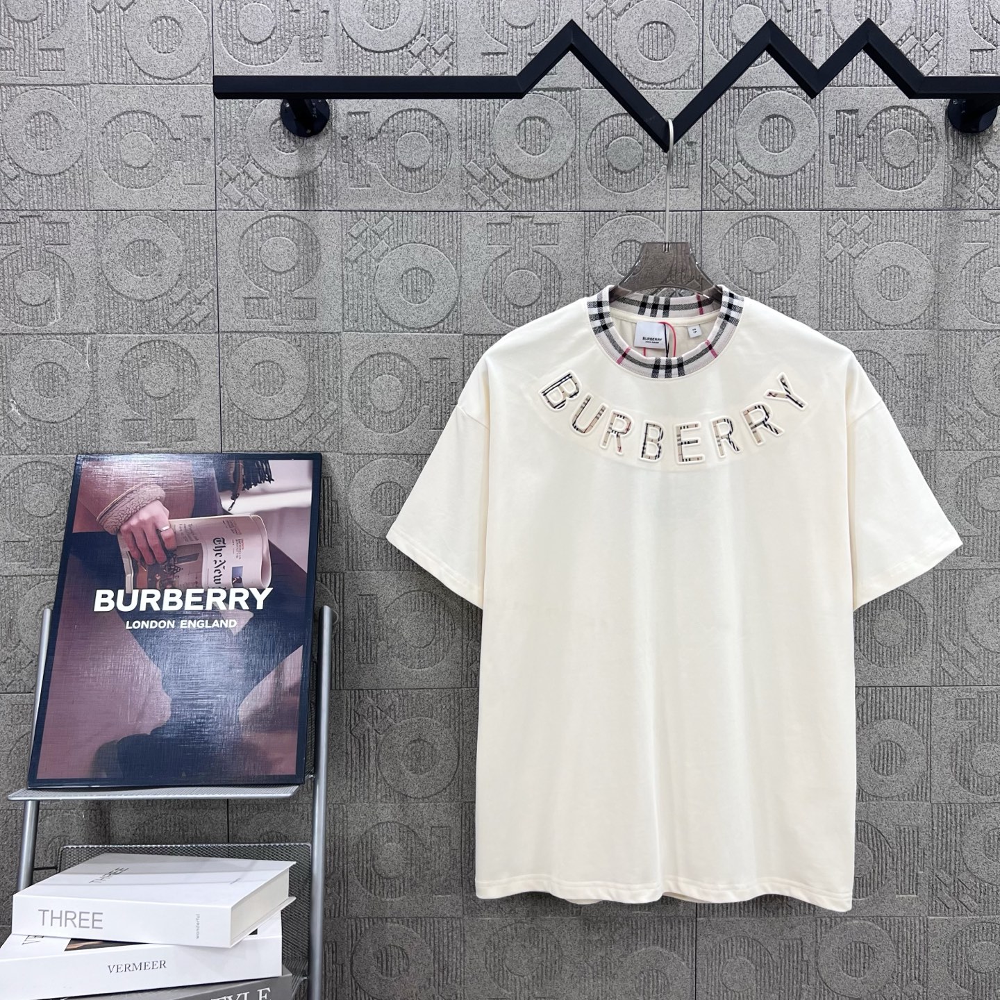 Burberry Logo T Shirt Size XS-L