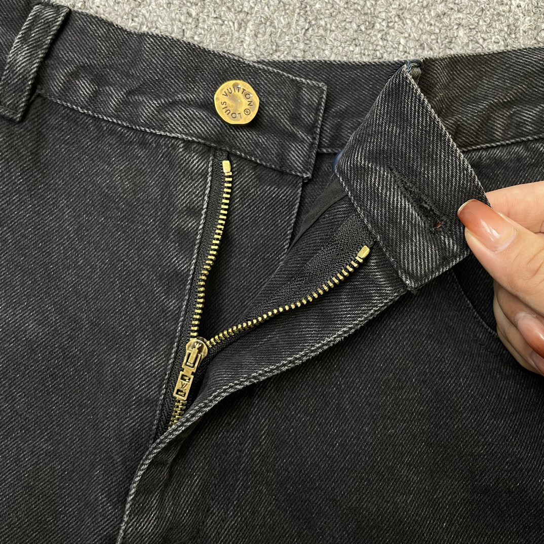 Louis Vuitton Unisex Jeans Size S-XL