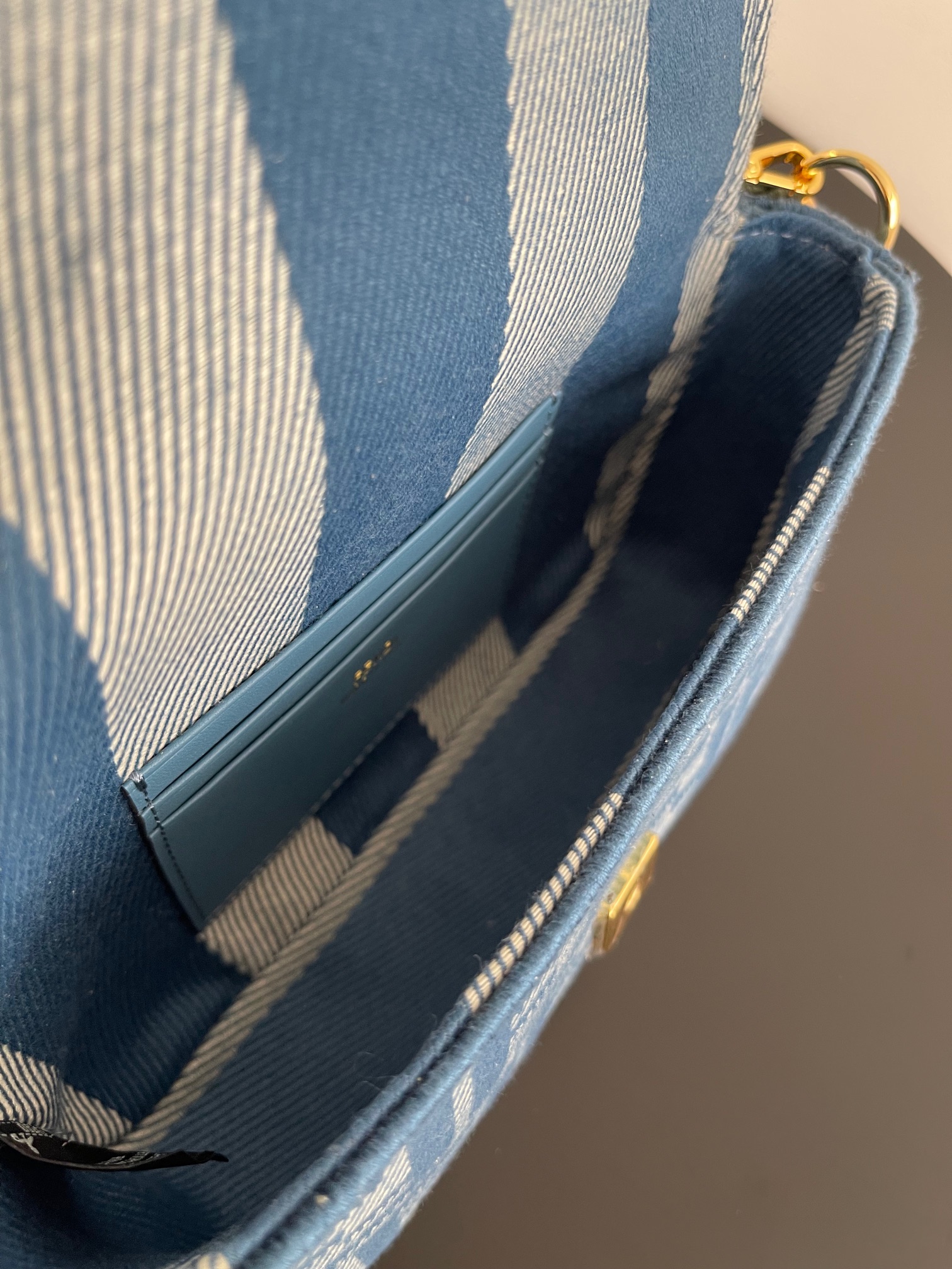 Fendi Baguette Shoulder Bags Small 19*10*4cm