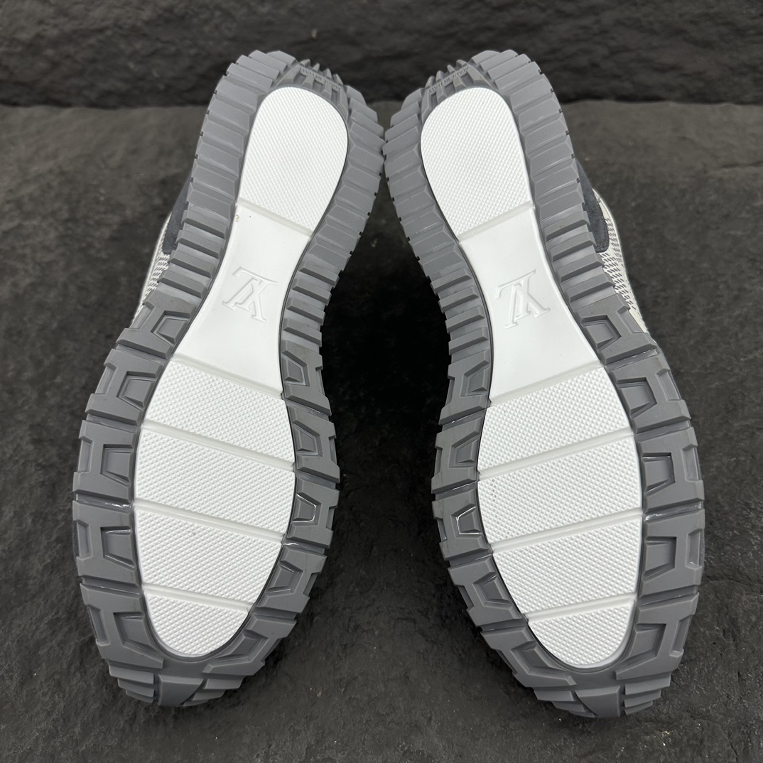 Louis Vuitton Run Away Sneaker For Men Size 39-46