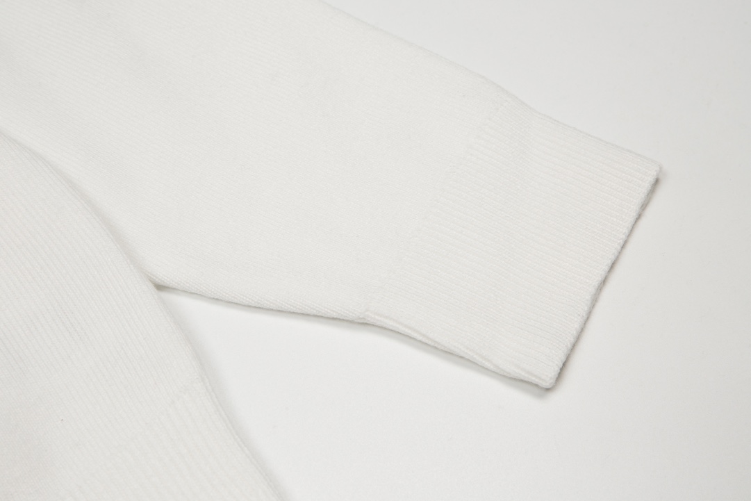 Thom Browne Unisex Sweatshirt Size S-XL