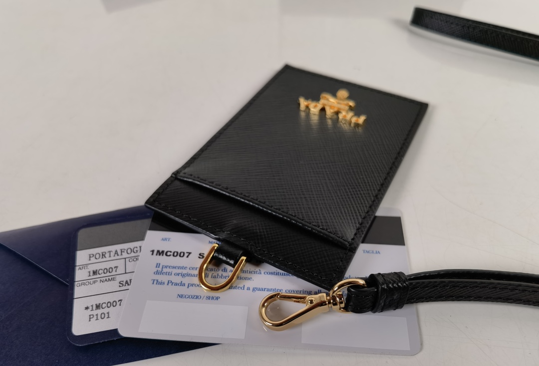 Prada Card Holder Size 10*7cm