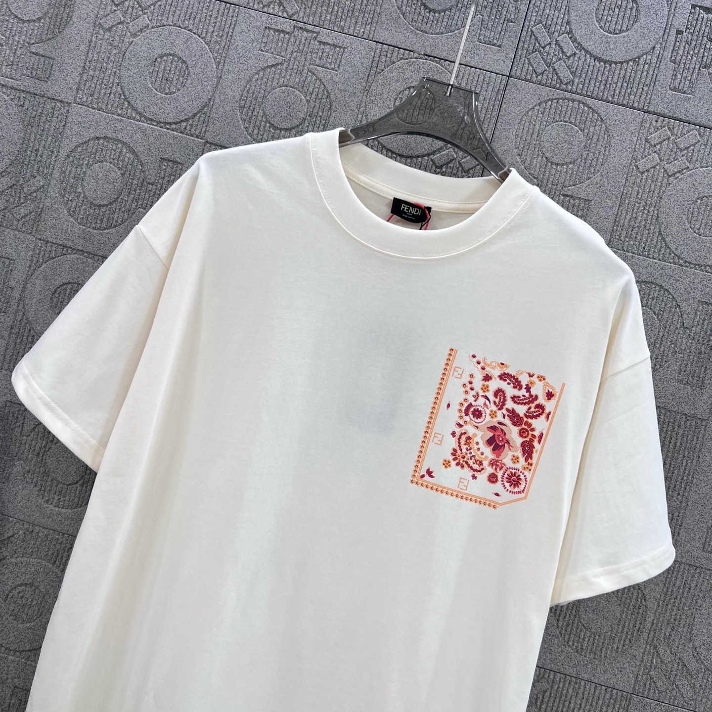 Fendi T Shirt  Embroider Logo Size XS-L
