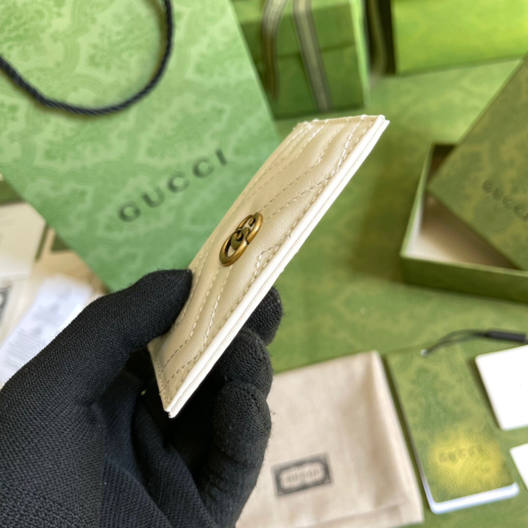 Gucci GG Marmont card case Size 10*7cm Style: 443127