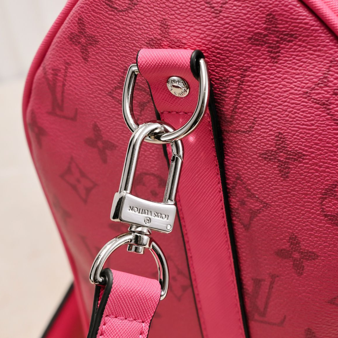 Louis Vuitton Keepall Travel Bags Size 45*27*20cm