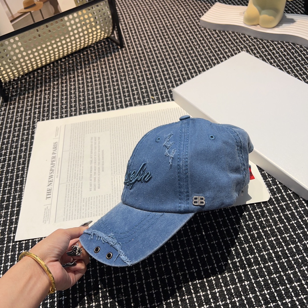 Balenciaga Baseball Cap