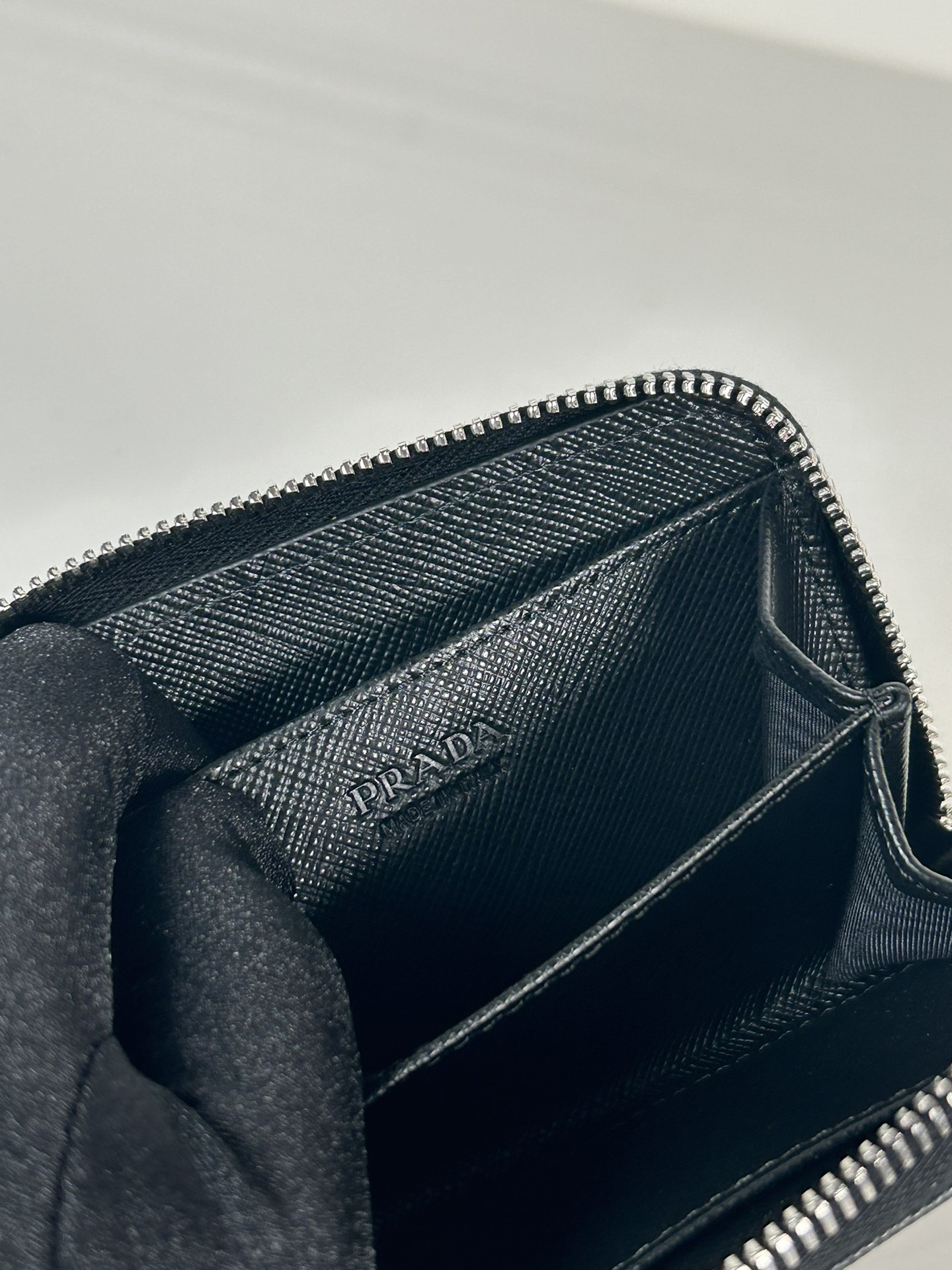 Prada Card Holder Size 11*8cm