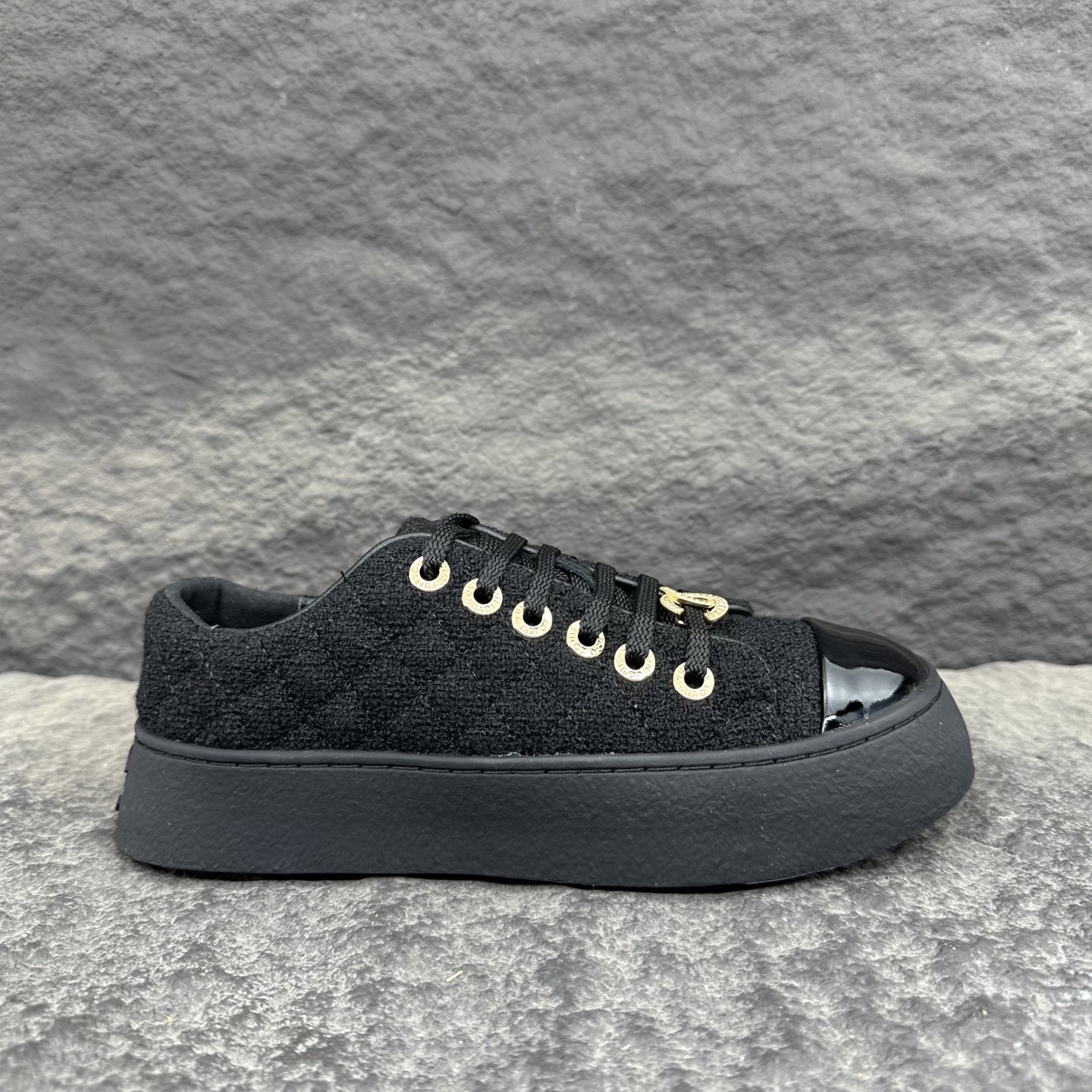 Chanel 2025ss Women Sneaker Size 35-40