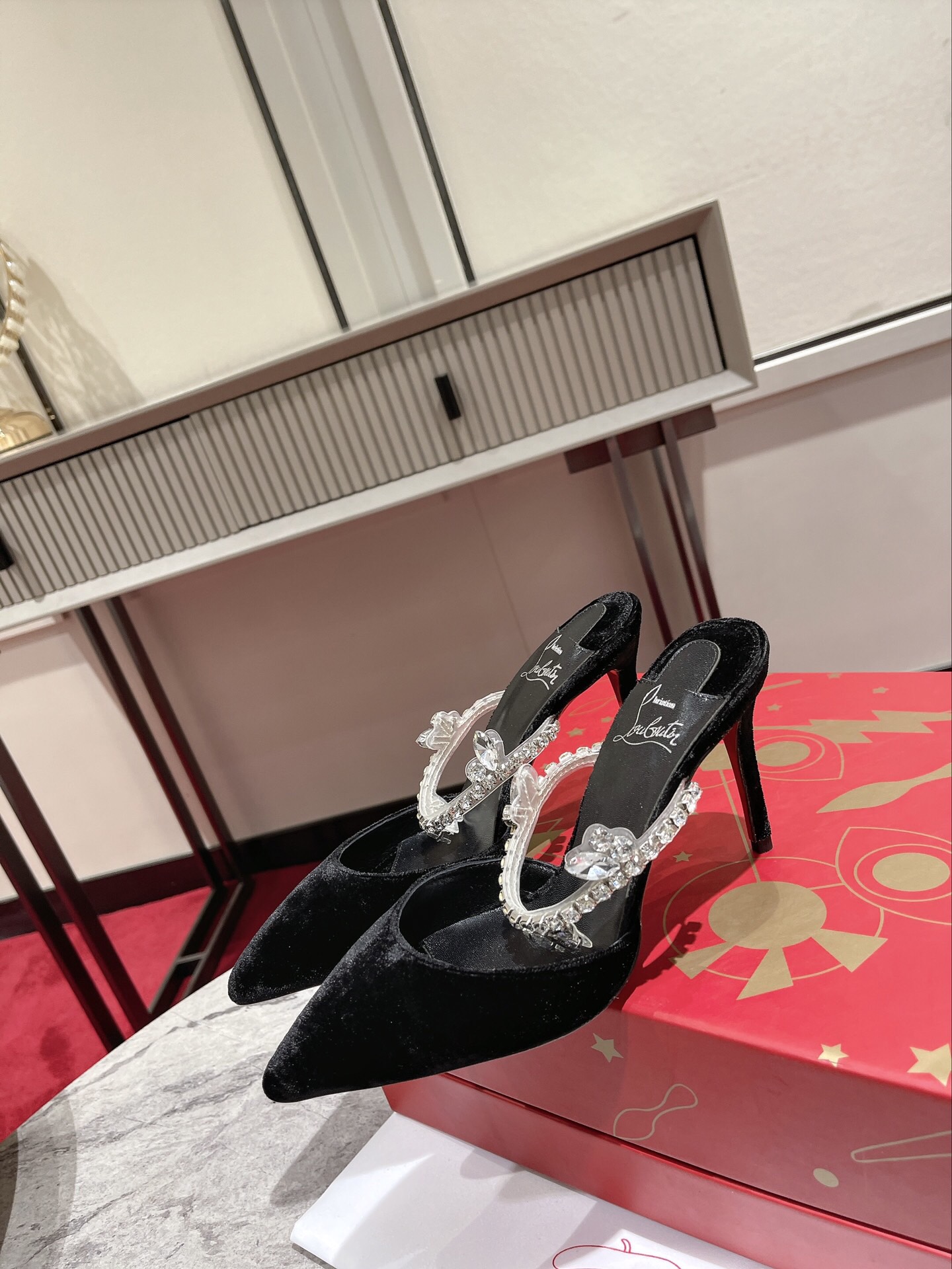 Christian Louboutin Planet Queen Pumps Size 35-41 2-Color