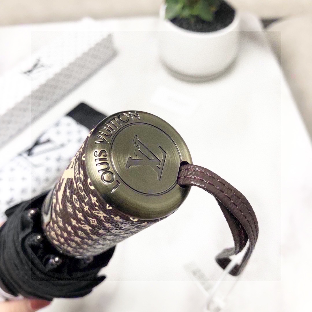 Louis Vuitton Umbrella