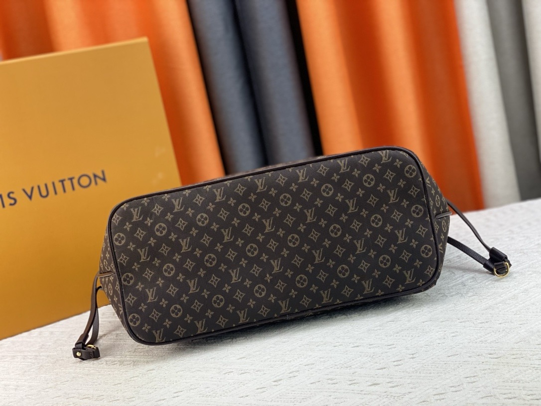 Louis Vuitton Shopping Bags 31*28*14cm