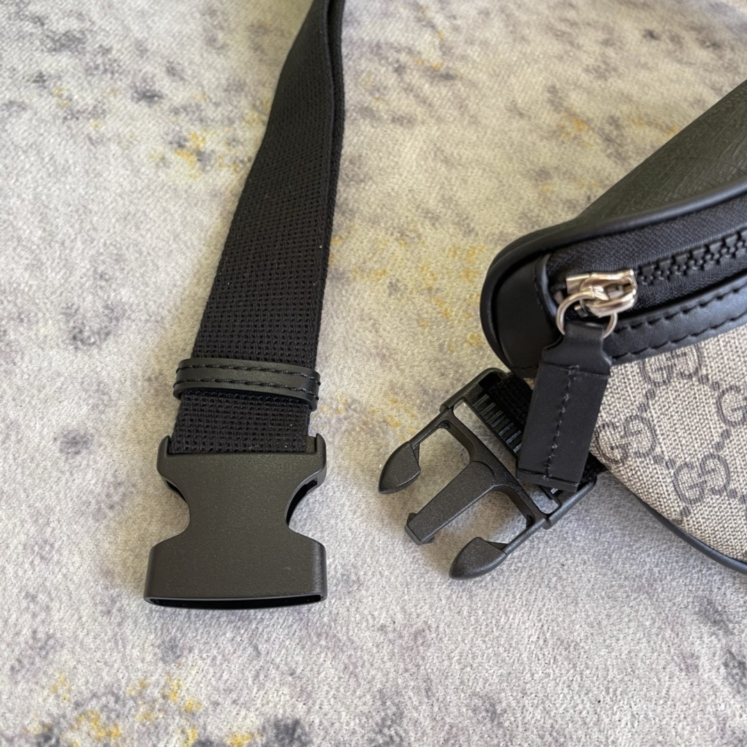 Gucci Men Shoulder Bags Size 23*11*7cm