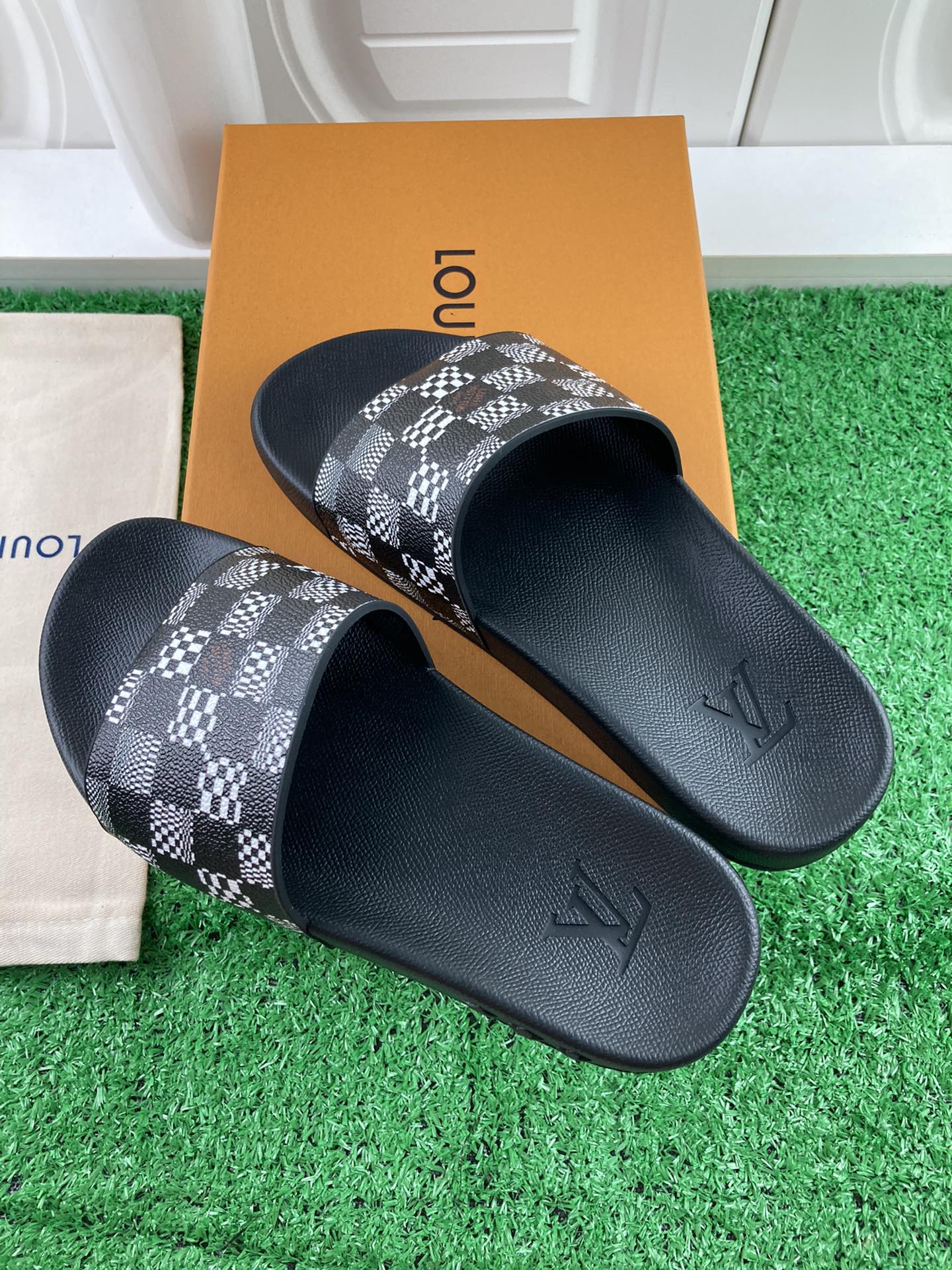 Louis Vuitton 2024ss Candy Series Slippers Size 36-45