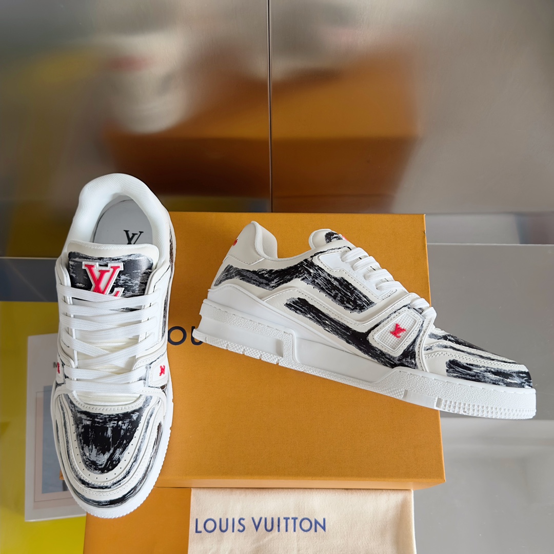 Louis Vuitton LV Trainer Sneaker Size 36-46