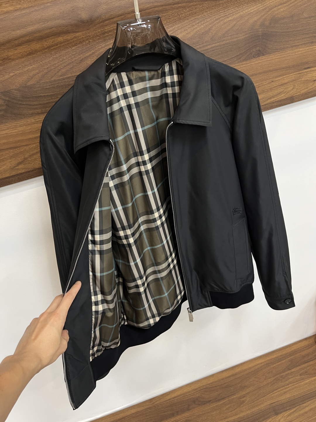 Burberry Unisex Jacket Size M-XXXL