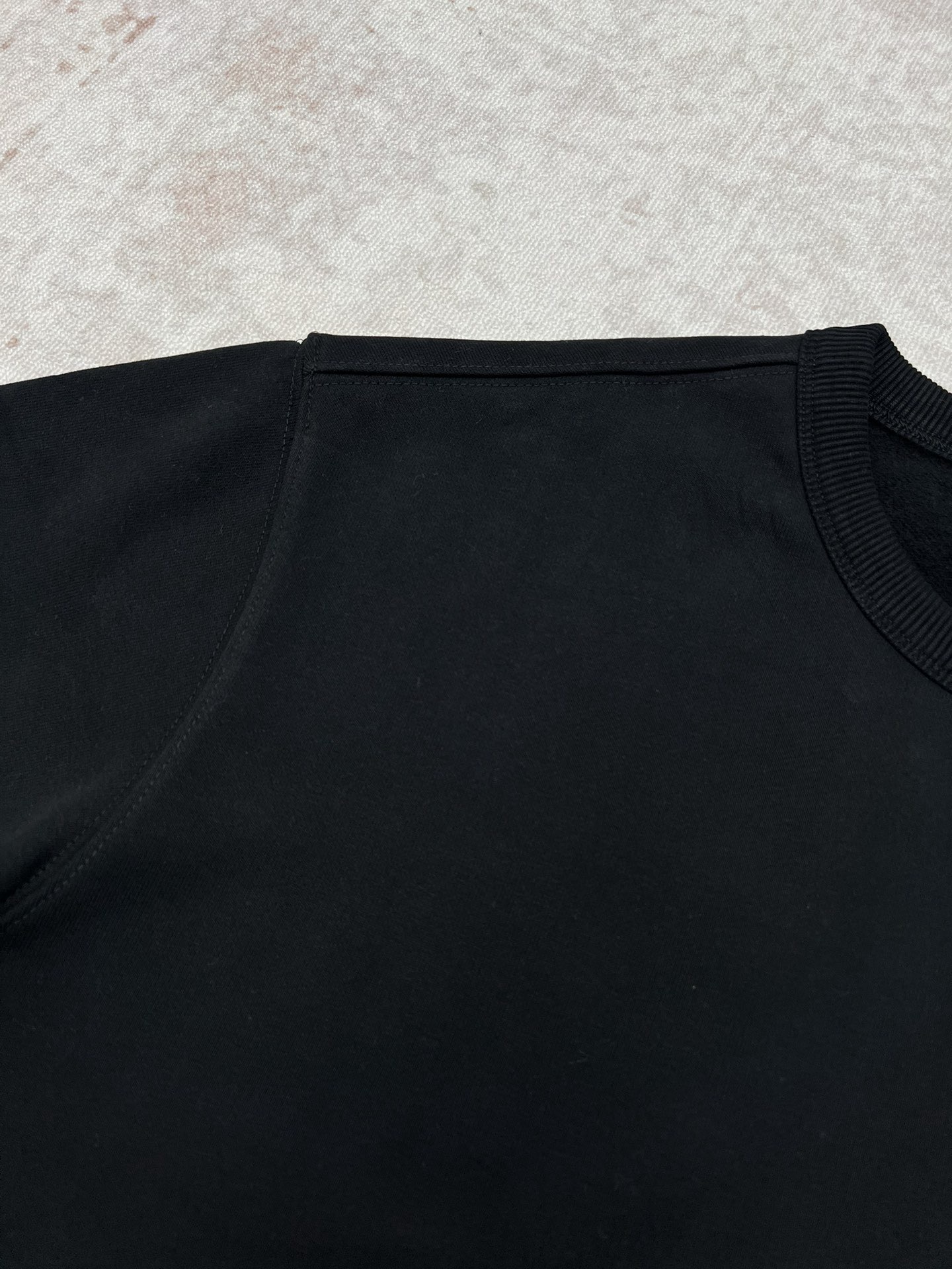 Burberry Unisex Sweatshirt Size S-XL