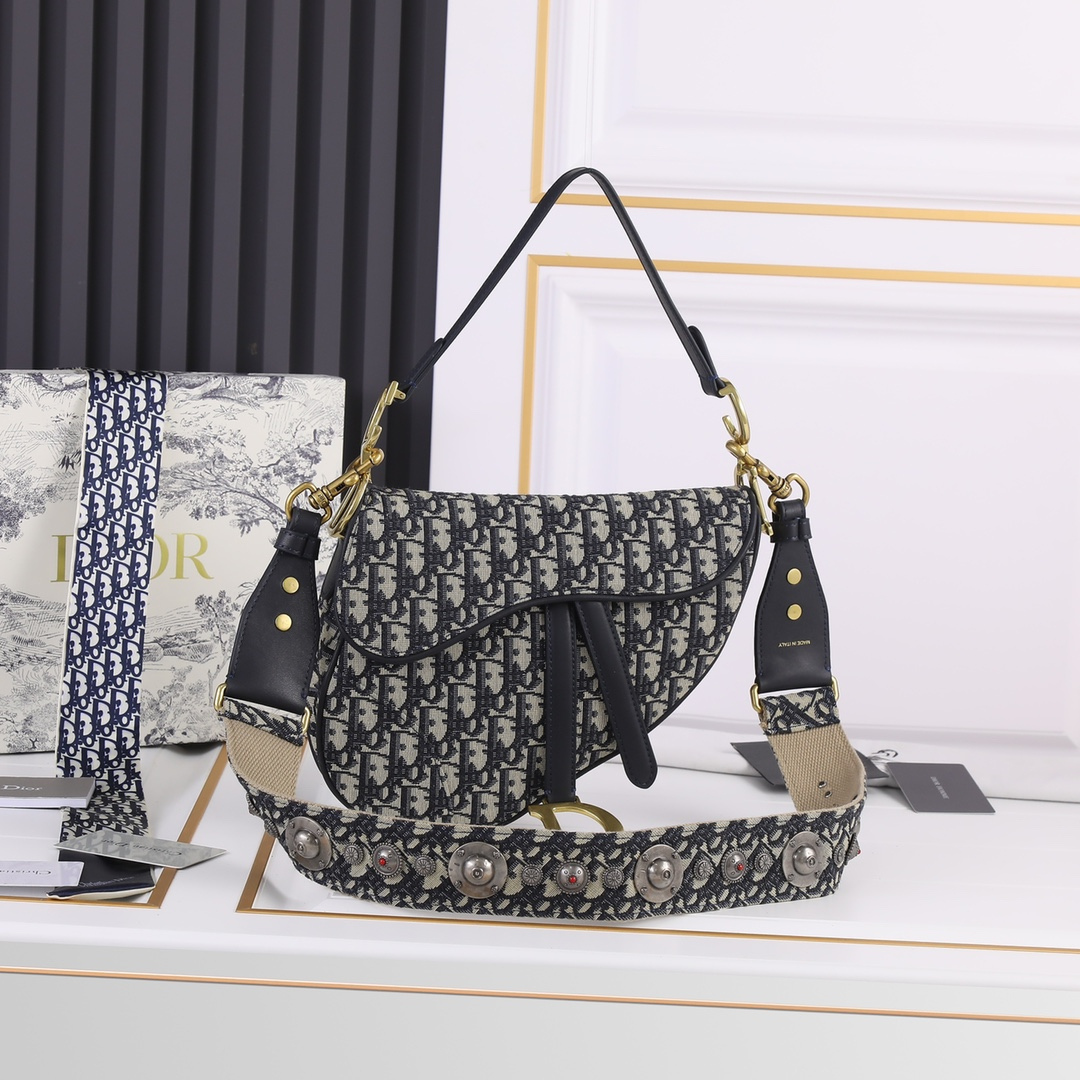 Dior Saddle Bags With Strap for Women Size 25.5*20*6.5cm