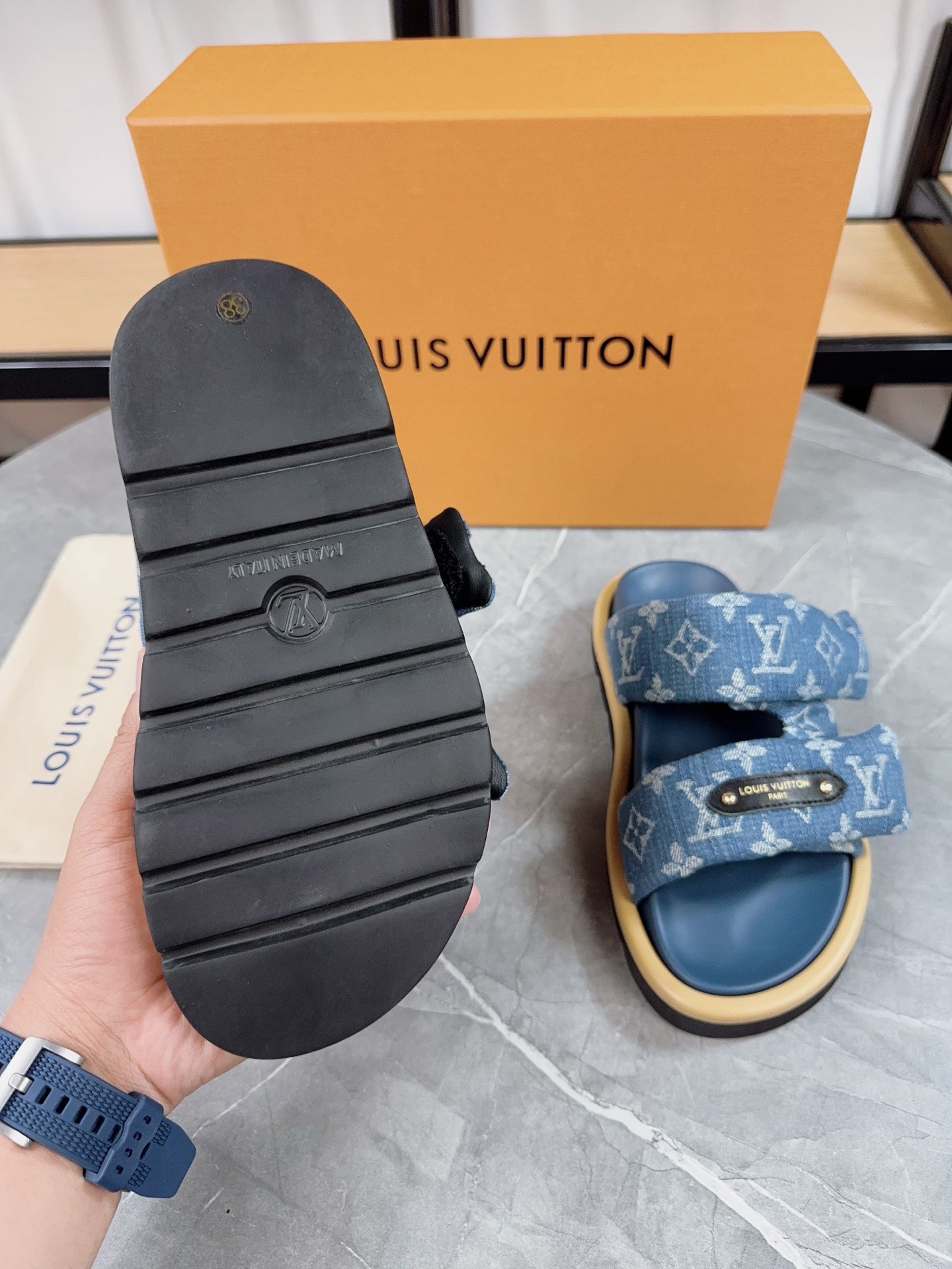 Louis Vuitton Pool Pillow Flat Comfort Slippers Size 36-46