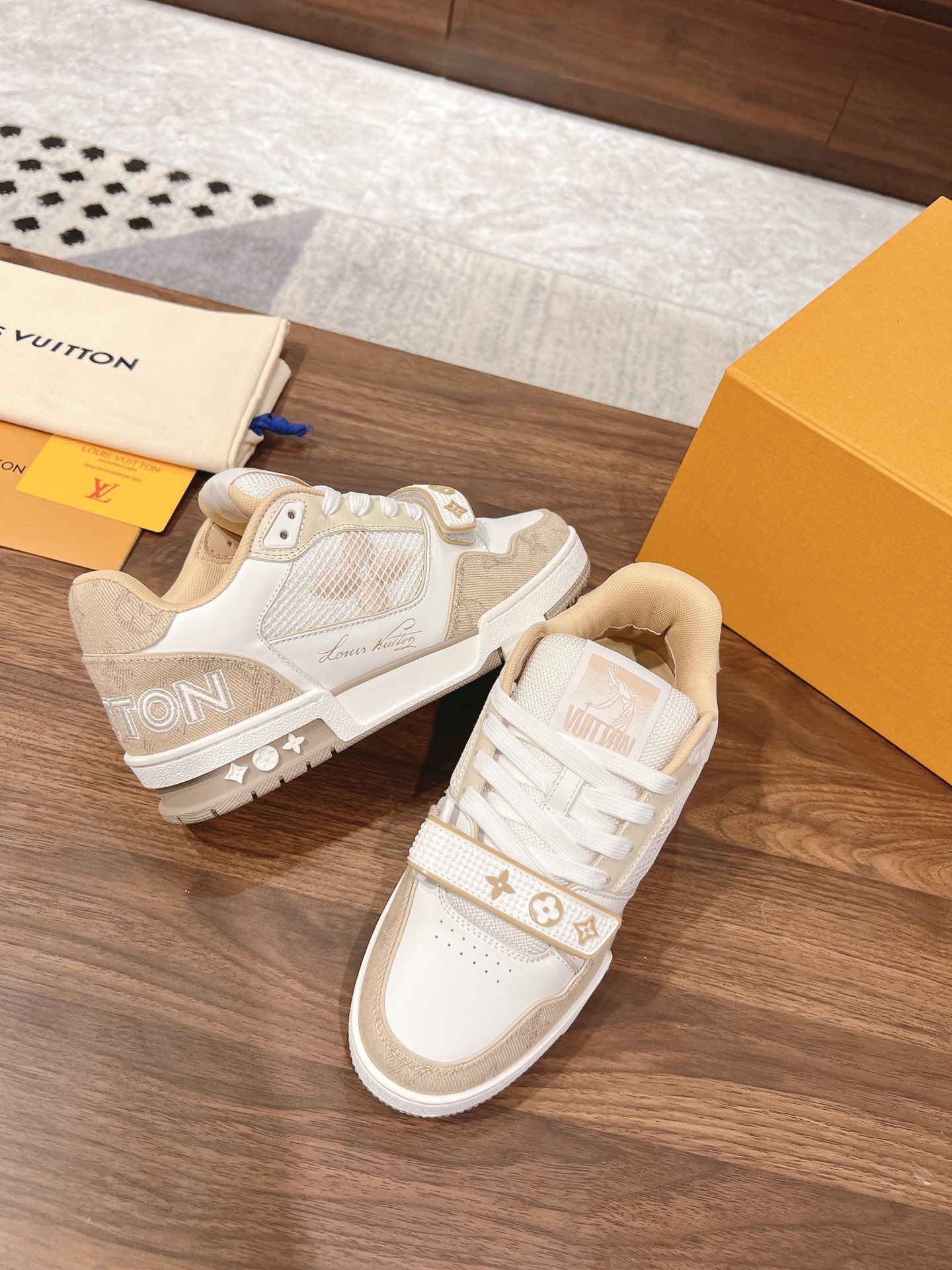 Louis Vuitton LV Trainer Velcro Strap Sneaker Size 36-46