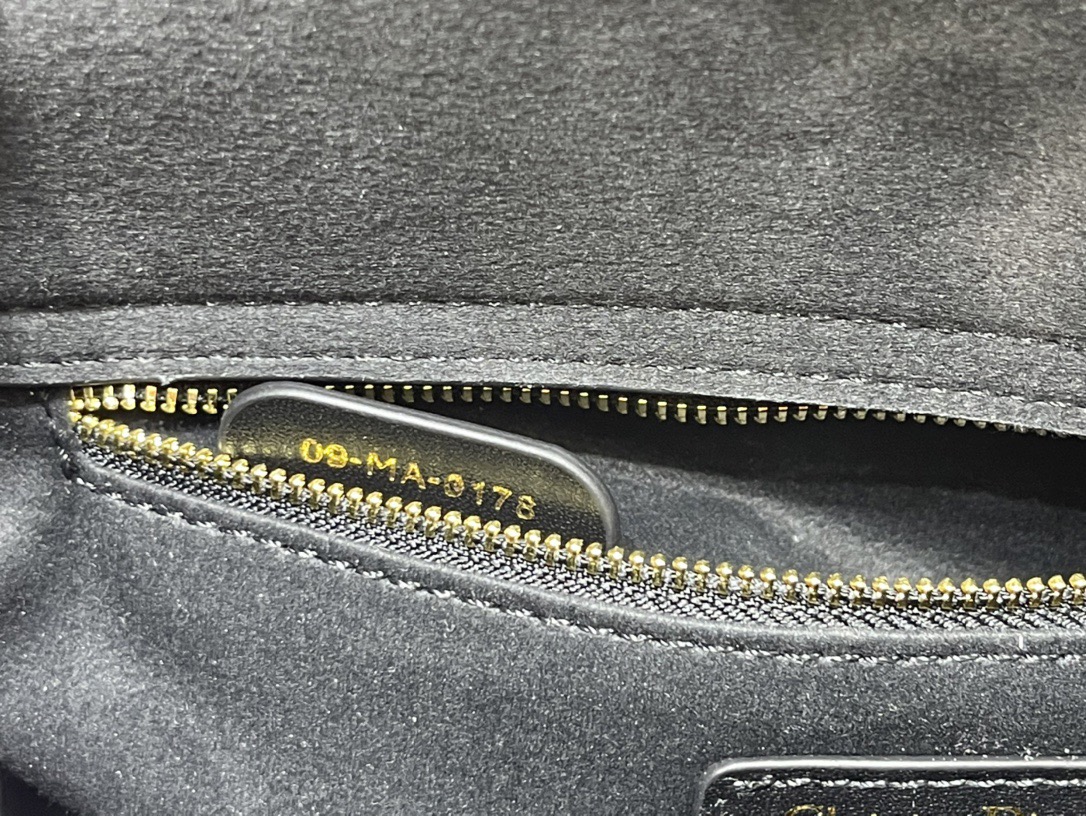 Dior Lady Women Shoulder Bags 24*20*11cm