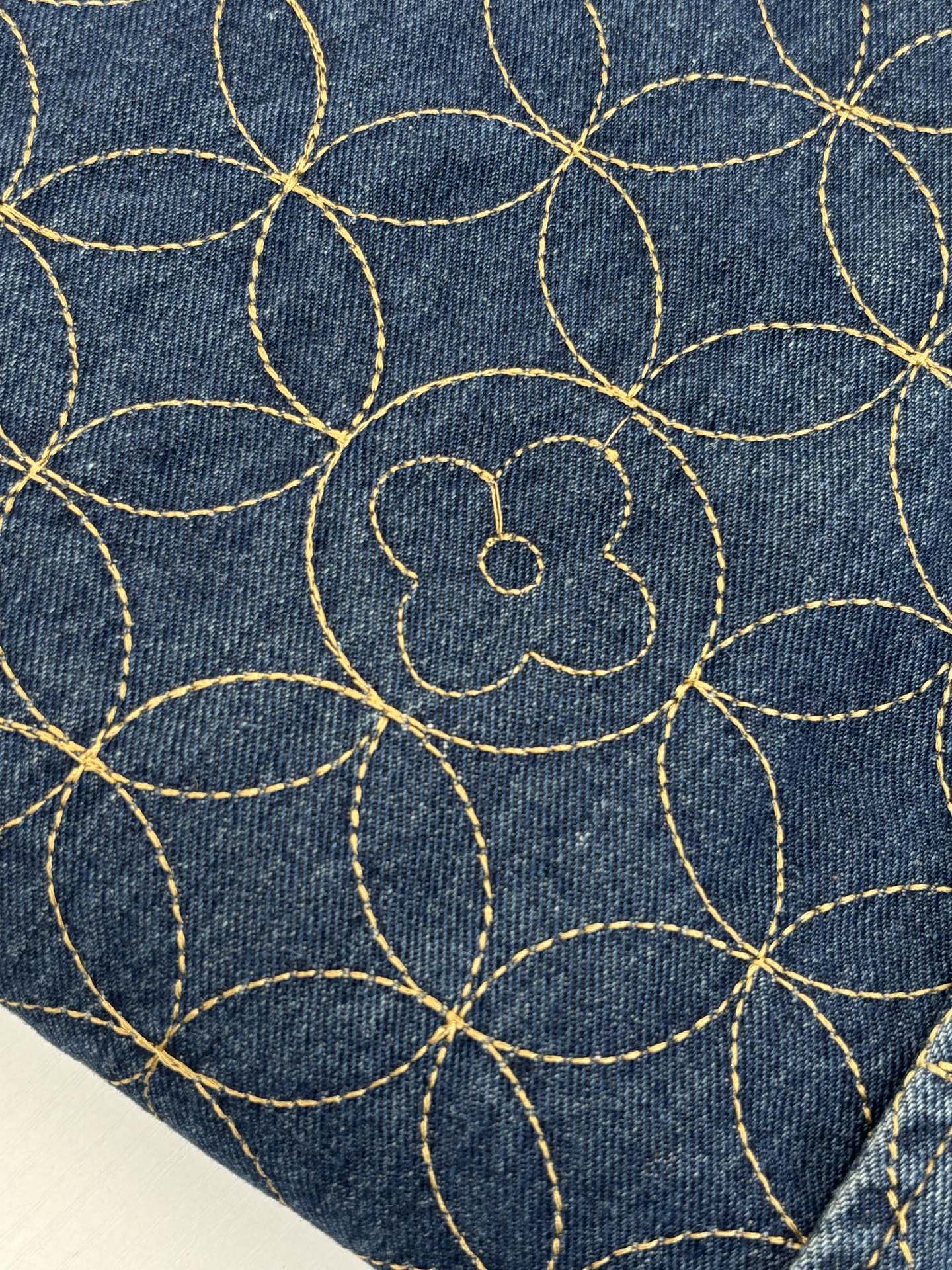 Louis Vuitton Unisex Jacket Size S-XL