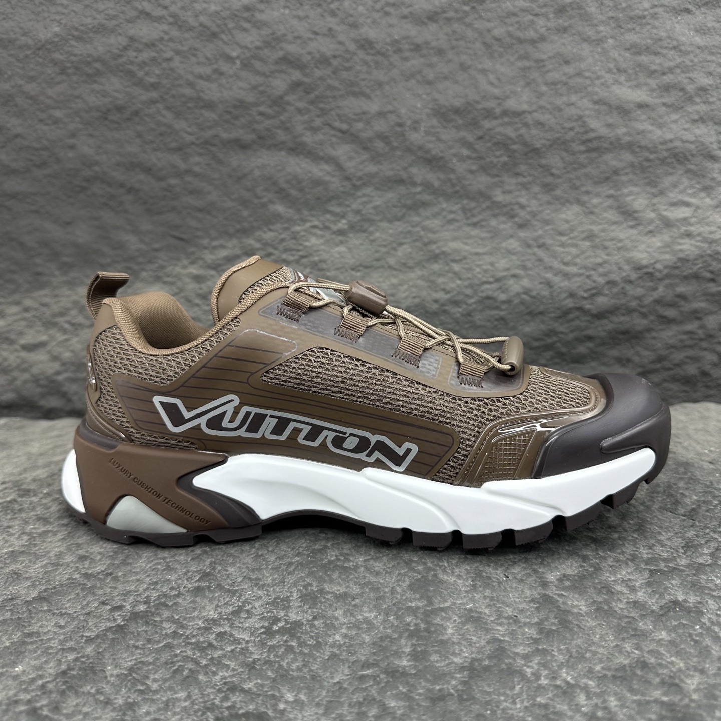 Louis Vuitton LV Runner Tatic Sneaker Size 38-46